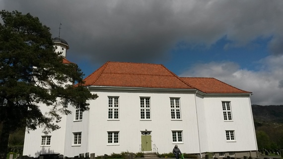 Kvinesdal kirke